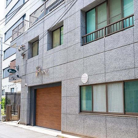 プリネッツ新宿ビル4階 Tokio Buitenkant foto